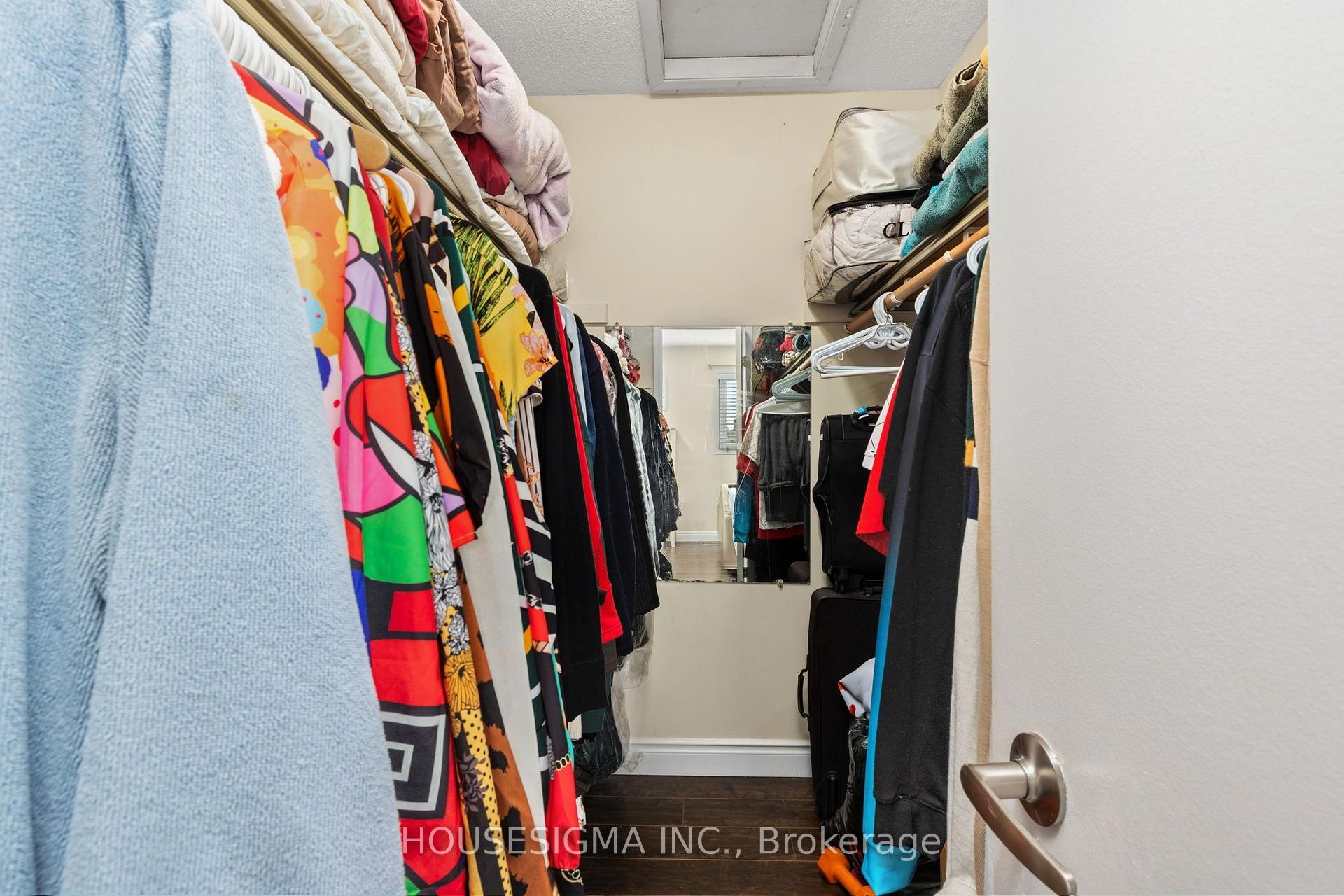 Photo 34 of 32 Ballycastle Crescent, Brampton, Heart Lake West — HOMEH