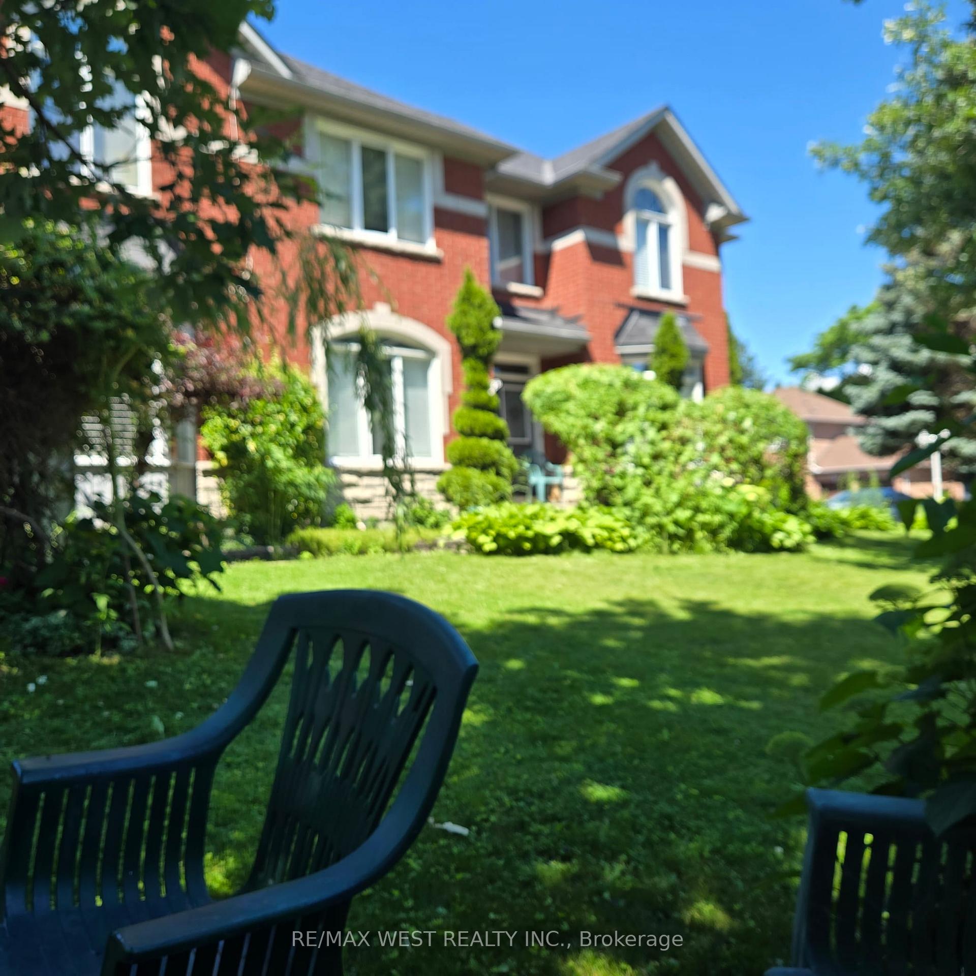 Photo 1 of 883 Strouds Lane, Pickering, Dunbarton — HOMEH