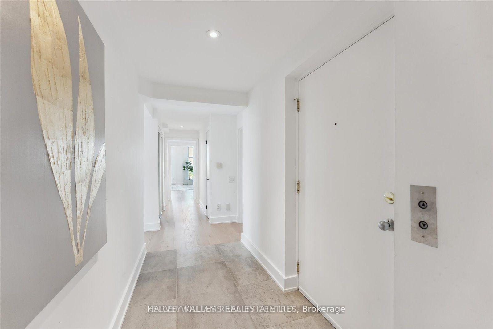 Photo 3 of Unit PH03, 409 Bloor Street E, Toronto, Rosedale-Moore Park — HOMEH