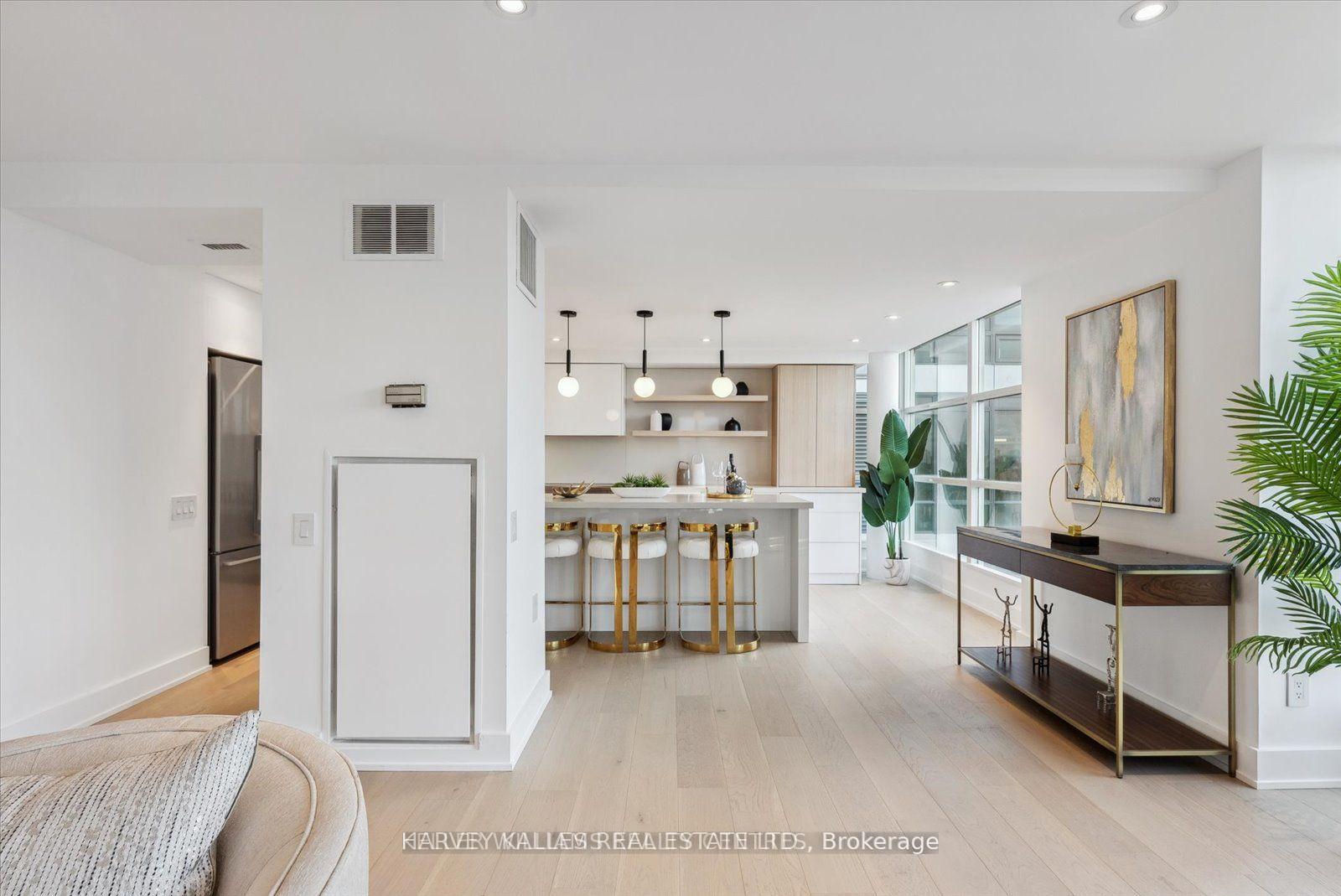 Photo 12 of Unit PH03, 409 Bloor Street E, Toronto, Rosedale-Moore Park — HOMEH