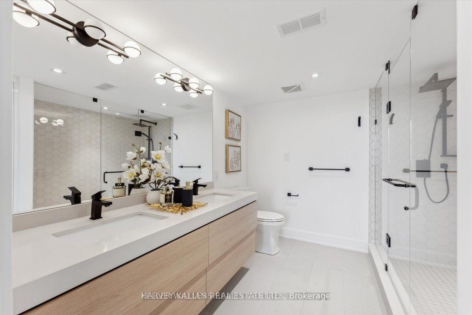 Photo 20 of Unit PH03, 409 Bloor Street E, Toronto, Rosedale-Moore Park — HOMEH