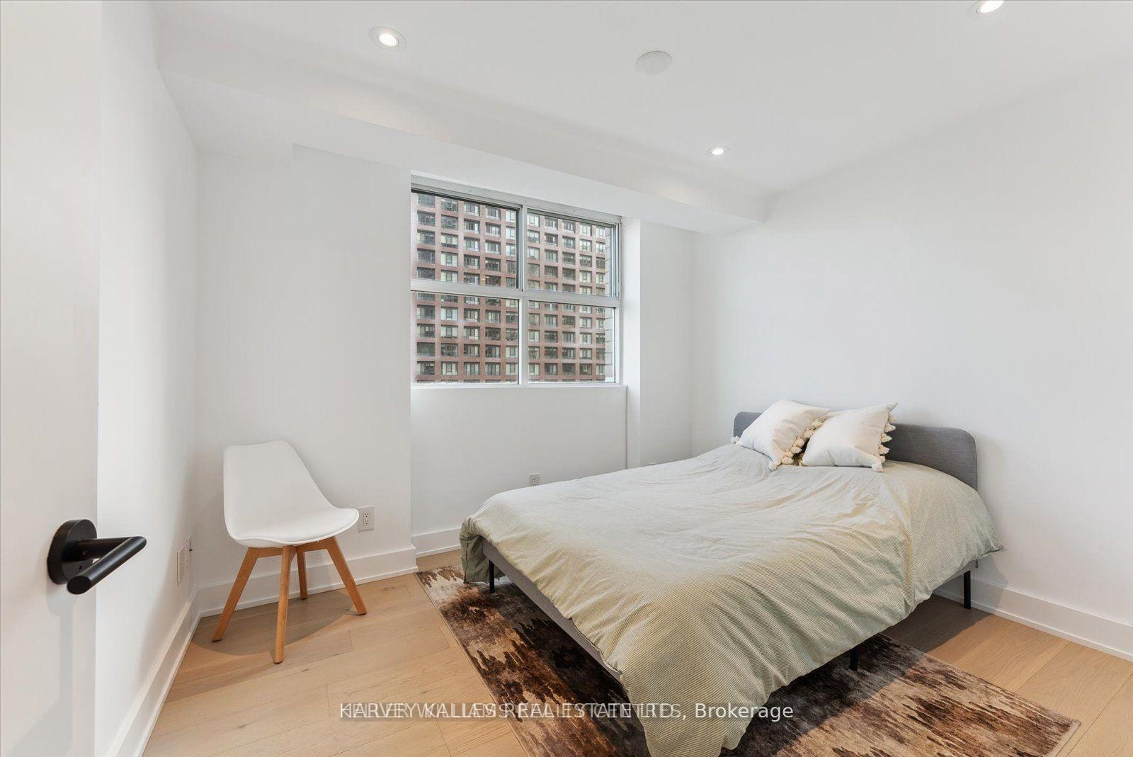 Photo 24 of Unit PH03, 409 Bloor Street E, Toronto, Rosedale-Moore Park — HOMEH