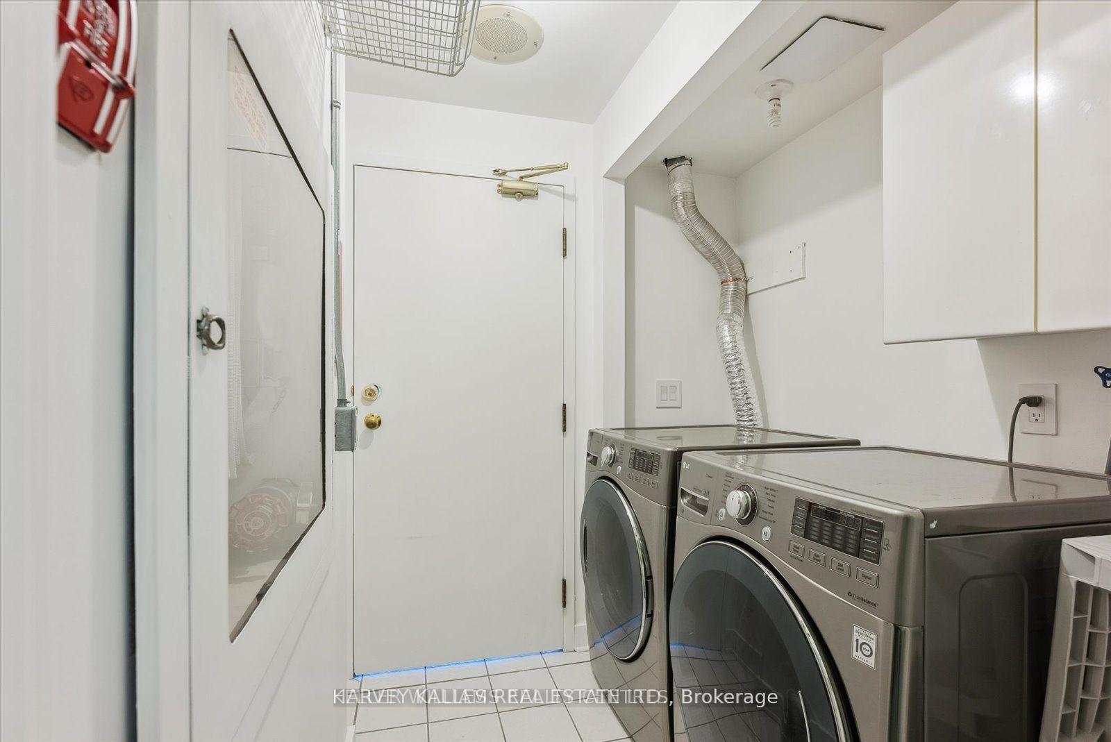 Photo 34 of Unit PH03, 409 Bloor Street E, Toronto, Rosedale-Moore Park — HOMEH