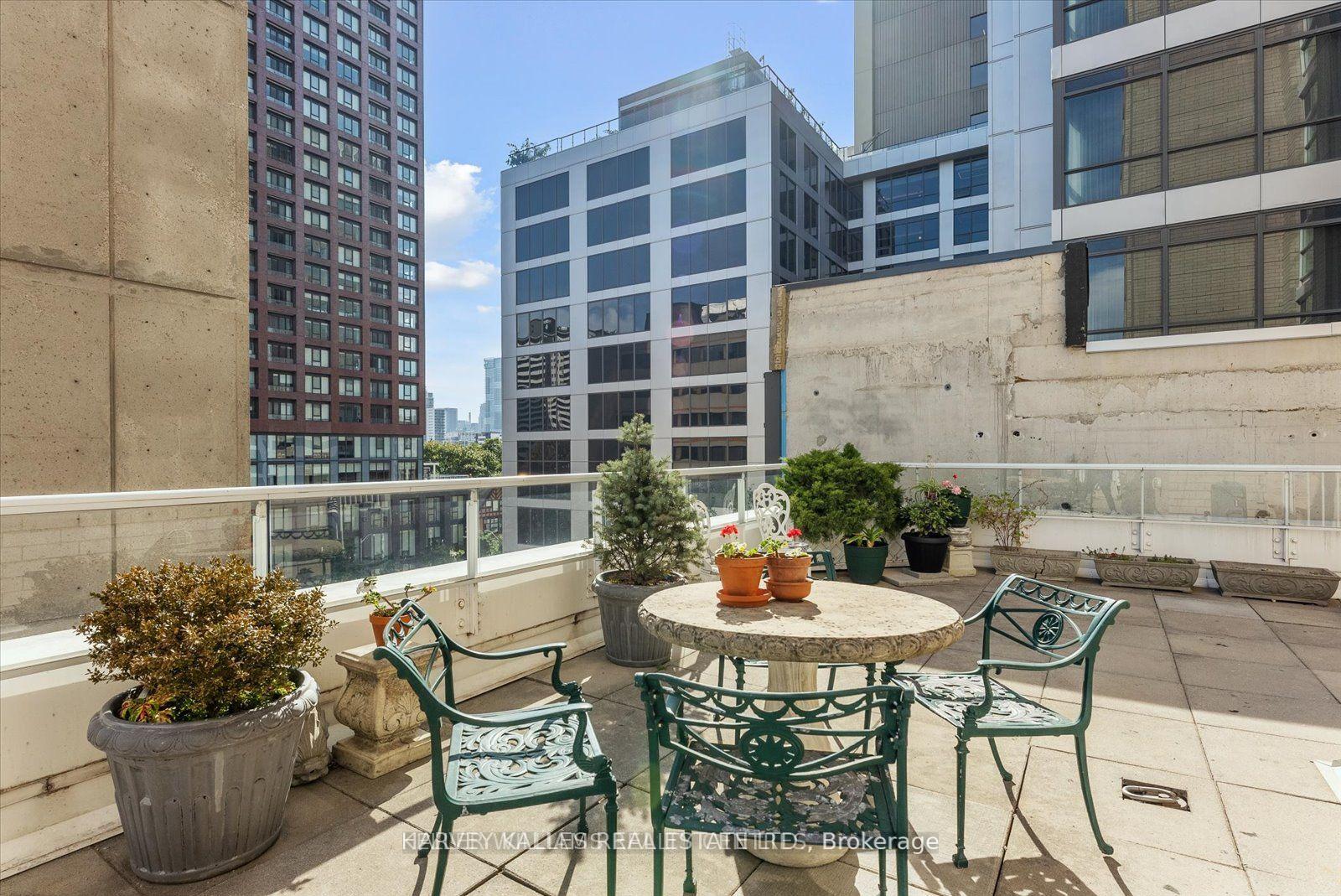 Photo 37 of Unit PH03, 409 Bloor Street E, Toronto, Rosedale-Moore Park — HOMEH