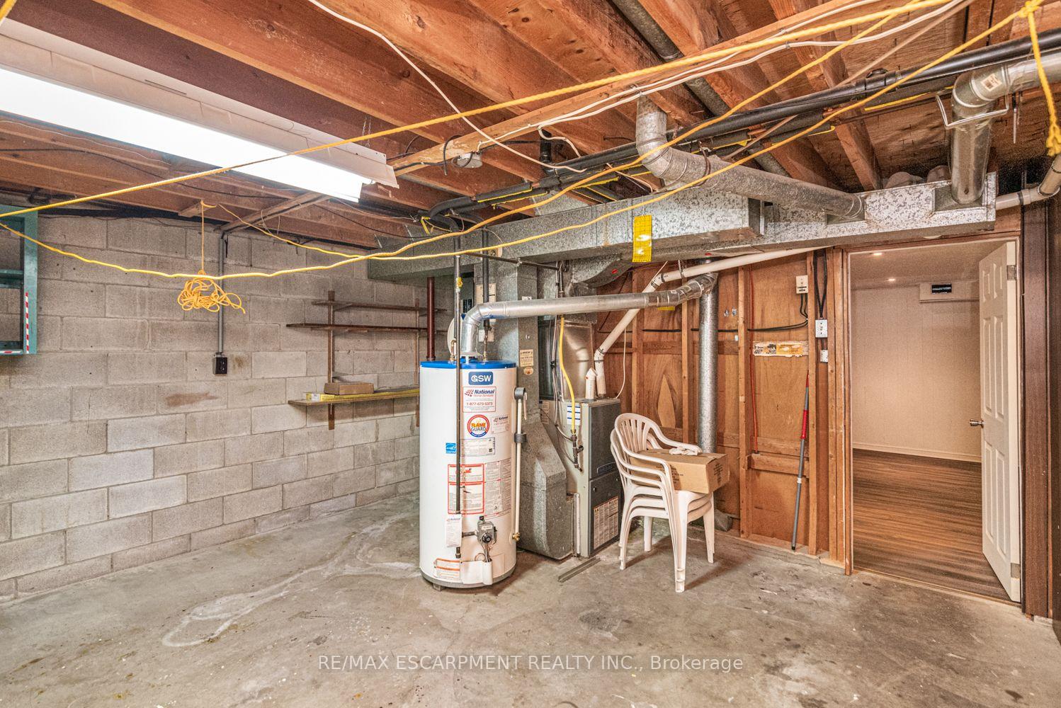 Photo 34 of Unit 5, 2700 Barton Street E, Hamilton, Riverdale — HOMEH