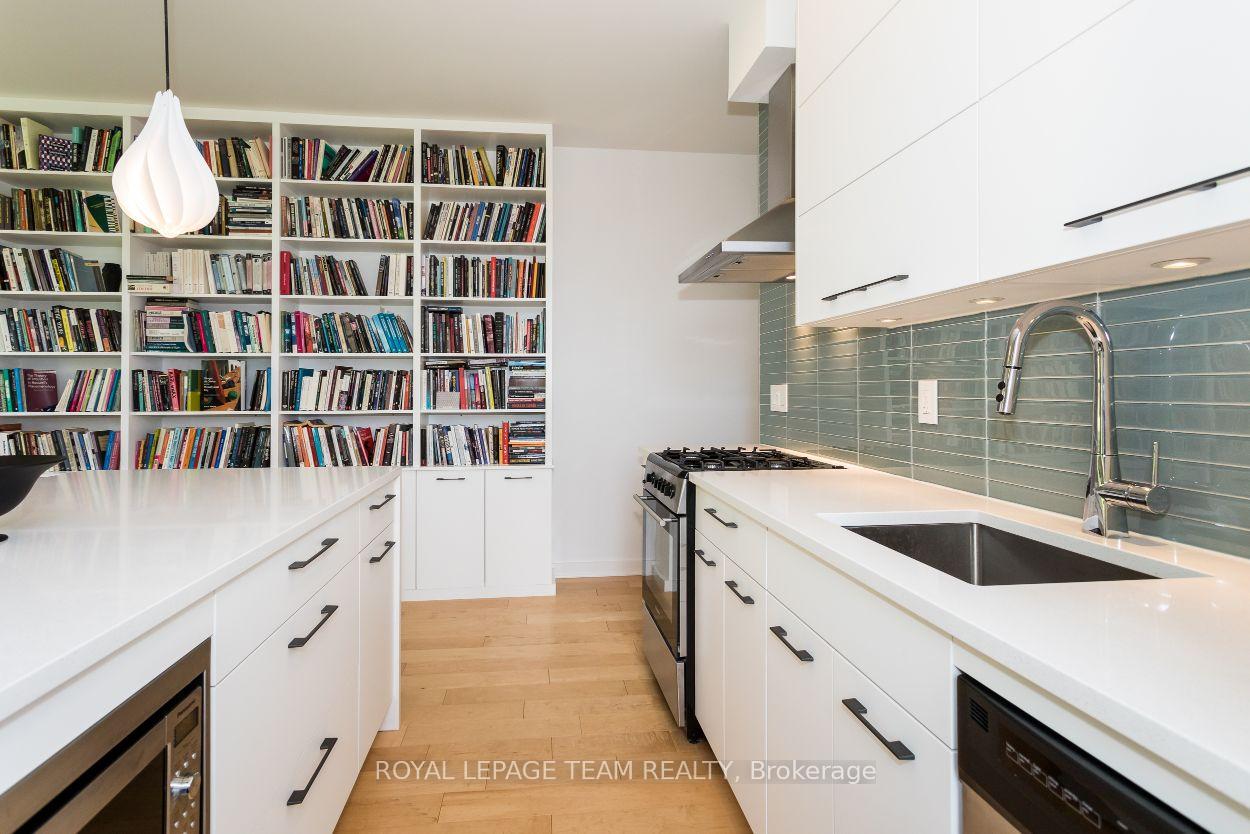 Photo 8 of Unit 401, 22 Perkins Street, Ottawa, West Centre Town — HOMEH