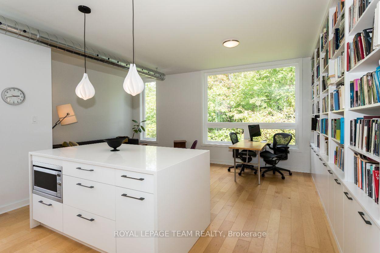 Photo 10 of Unit 401, 22 Perkins Street, Ottawa, West Centre Town — HOMEH