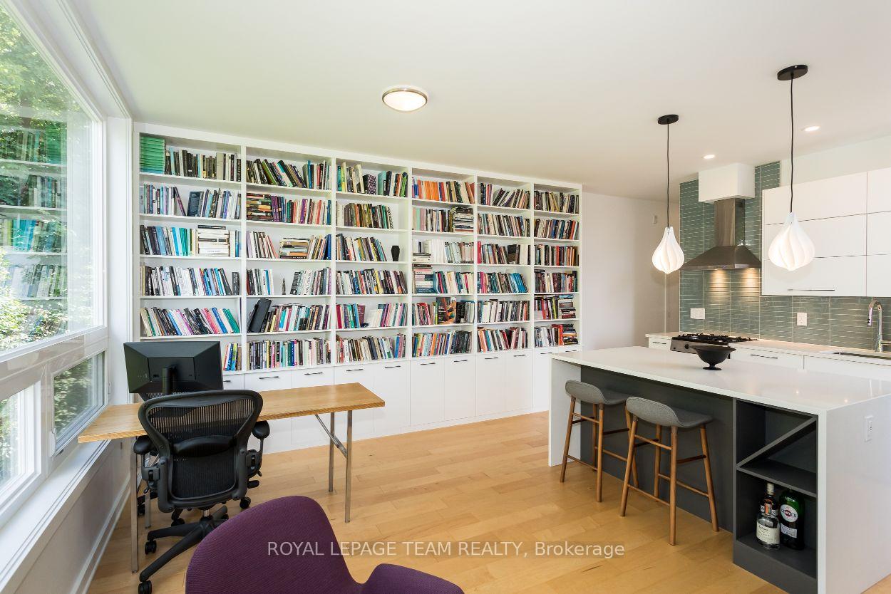 Photo 13 of Unit 401, 22 Perkins Street, Ottawa, West Centre Town — HOMEH