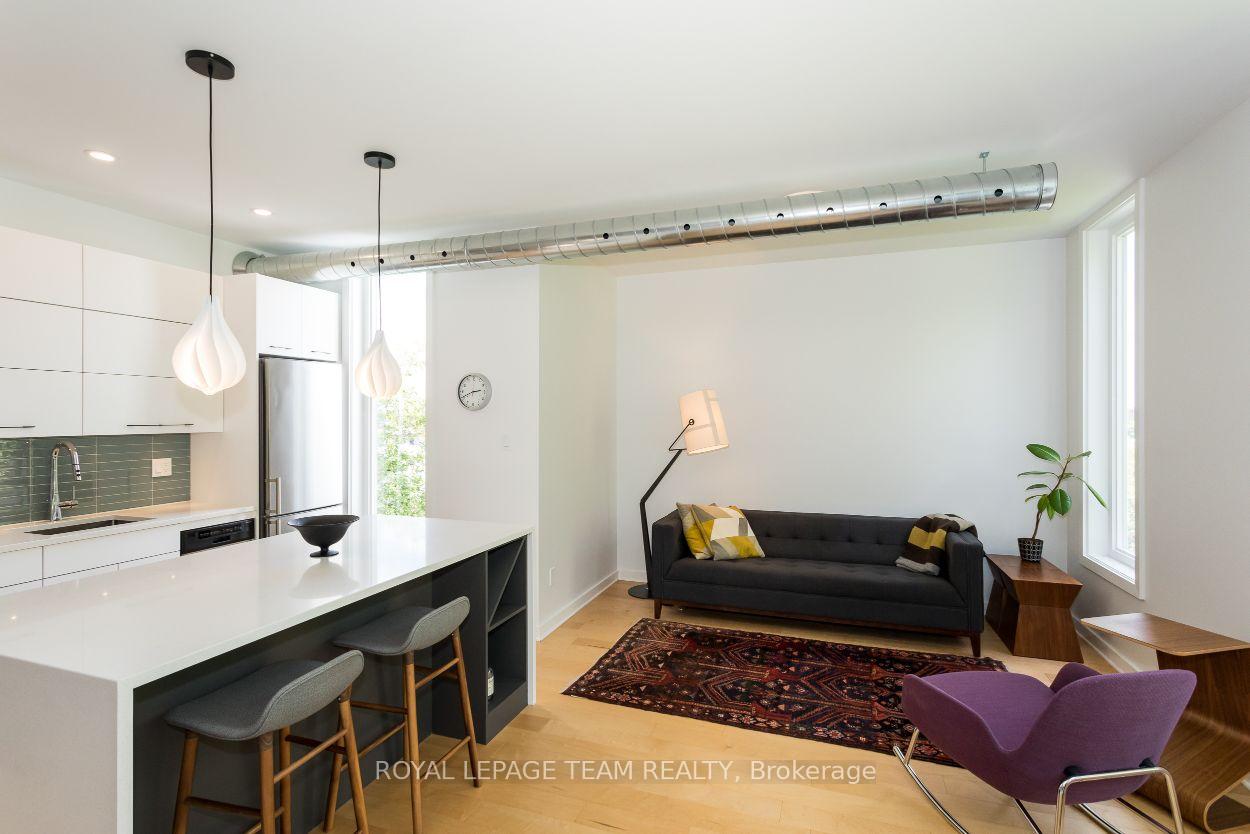 Photo 17 of Unit 401, 22 Perkins Street, Ottawa, West Centre Town — HOMEH