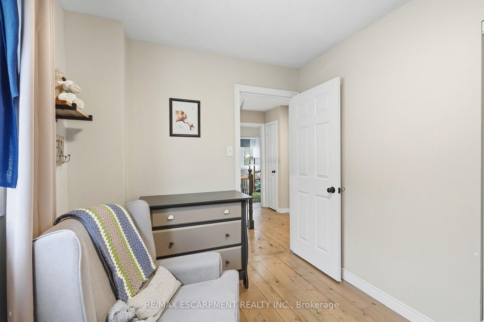 Photo 28 of 42 Kildonan Crescent, Hamilton, Waterdown — HOMEH