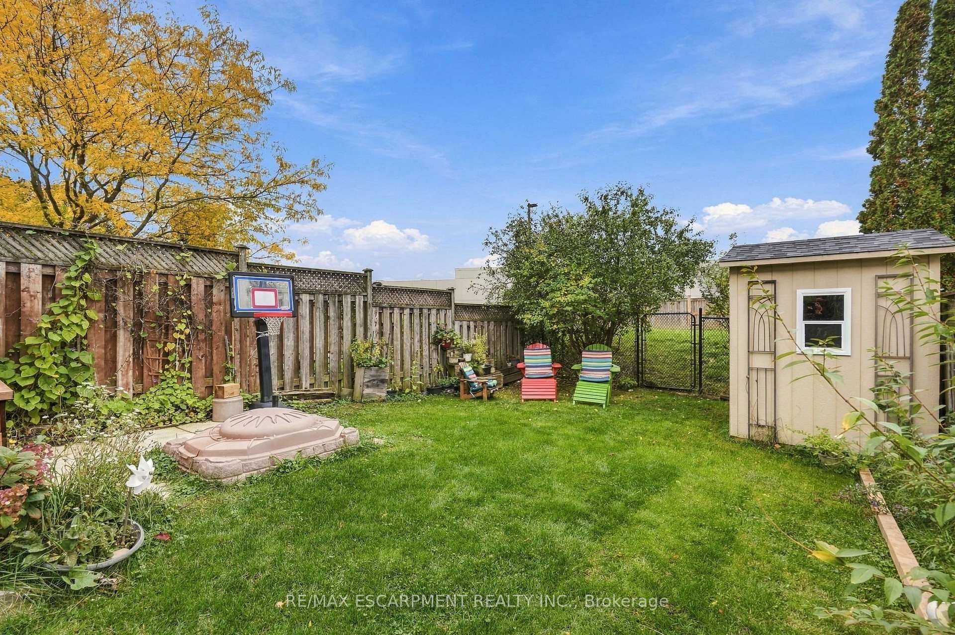Photo 43 of 42 Kildonan Crescent, Hamilton, Waterdown — HOMEH