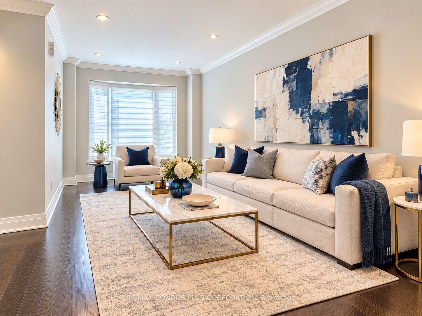Photo 4 of 57 Colvin Crescent, Vaughan, Brownridge — HOMEH