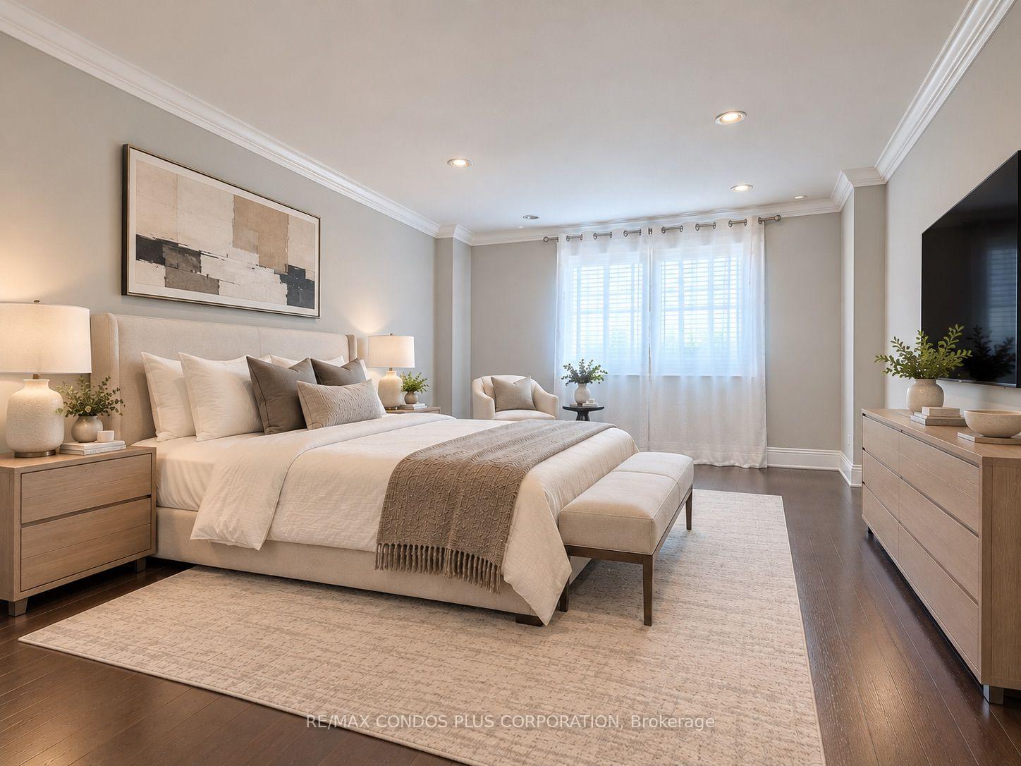 Photo 13 of 57 Colvin Crescent, Vaughan, Brownridge — HOMEH