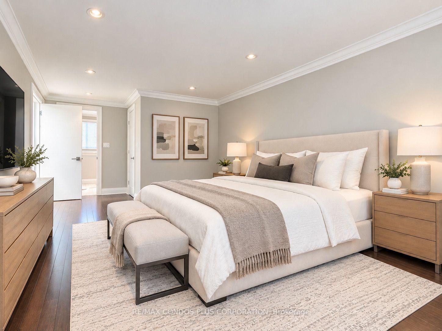 Photo 14 of 57 Colvin Crescent, Vaughan, Brownridge — HOMEH