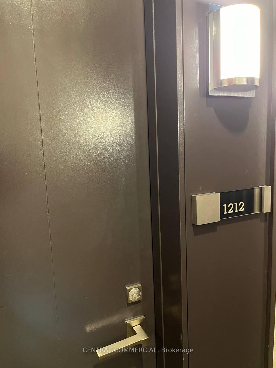 Photo 10 of Unit 1212, 120 Harrison Garden E, North York, Willowdale East — HOMEH