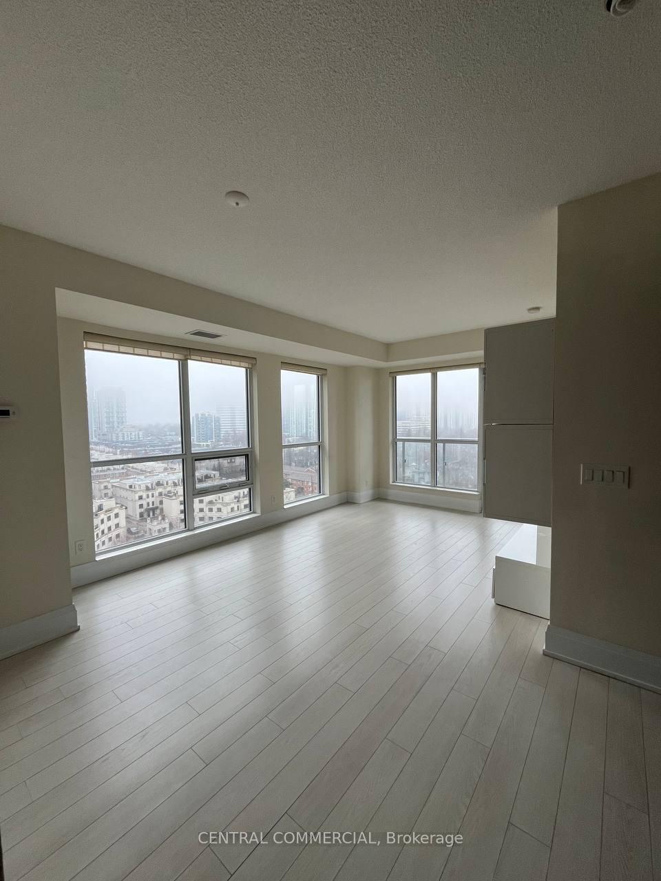 Photo 14 of Unit 1212, 120 Harrison Garden E, North York, Willowdale East — HOMEH