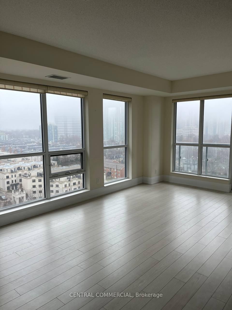 Photo 15 of Unit 1212, 120 Harrison Garden E, North York, Willowdale East — HOMEH