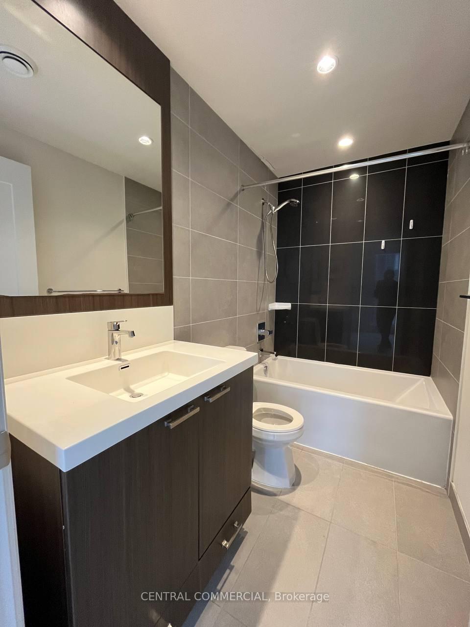 Photo 20 of Unit 1212, 120 Harrison Garden E, North York, Willowdale East — HOMEH