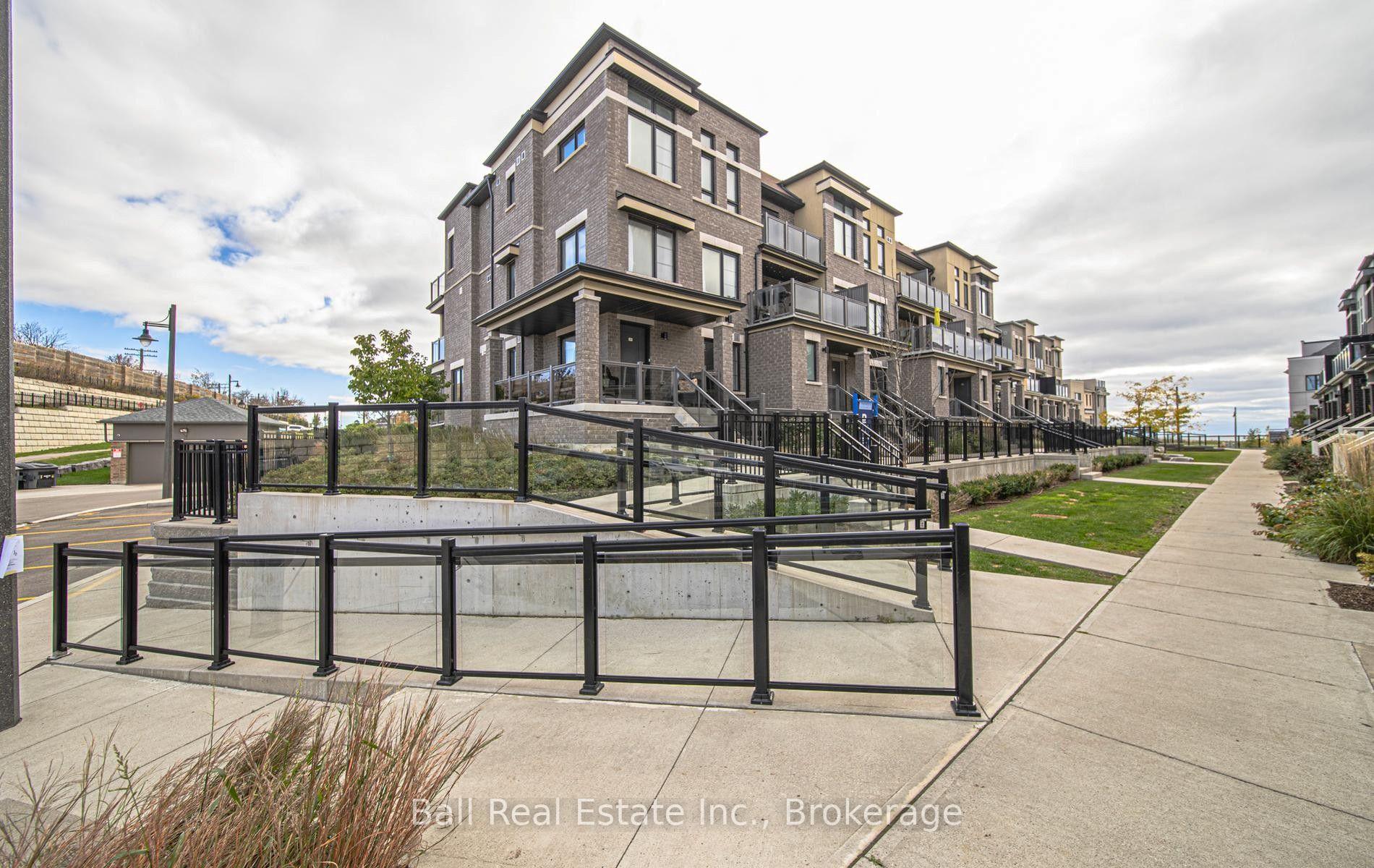 Photo 1 of Unit 13, 26D Lookout Drive, Clarington, Bowmanville — HOMEH
