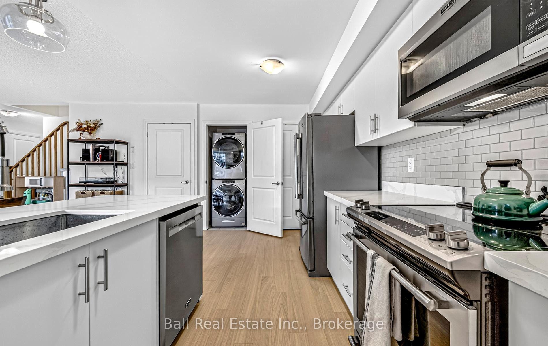 Photo 9 of Unit 13, 26D Lookout Drive, Clarington, Bowmanville — HOMEH