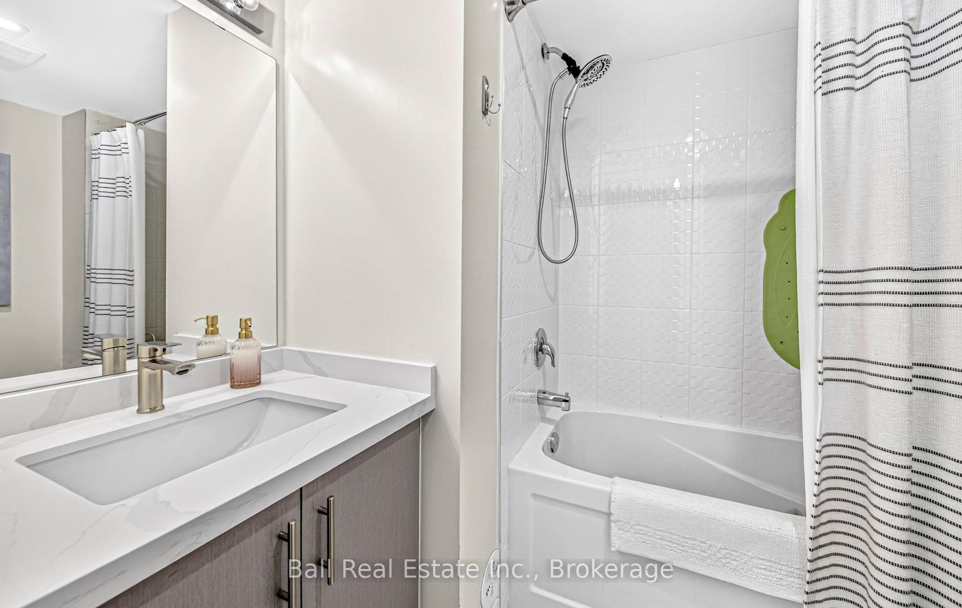 Photo 19 of Unit 13, 26D Lookout Drive, Clarington, Bowmanville — HOMEH