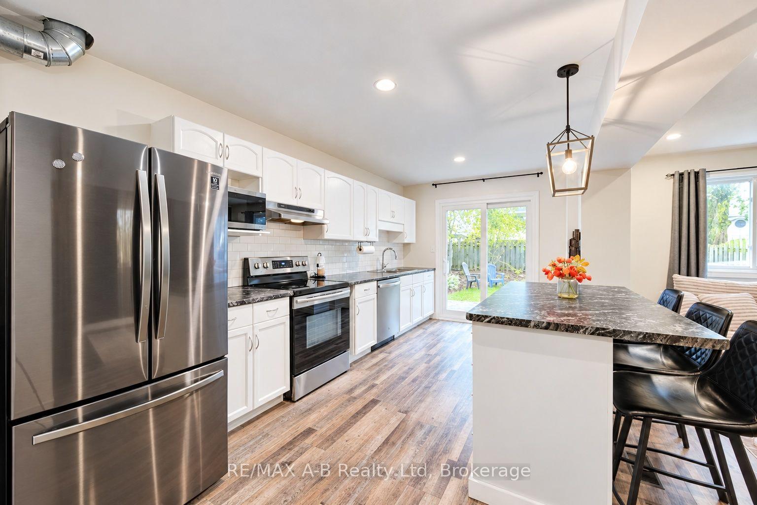 Photo 8 of 78 Hostetler Road, Wilmot, New Hamburg — HOMEH