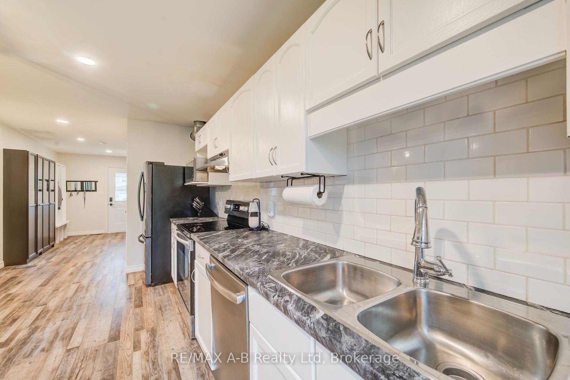 Photo 12 of 78 Hostetler Road, Wilmot, New Hamburg — HOMEH