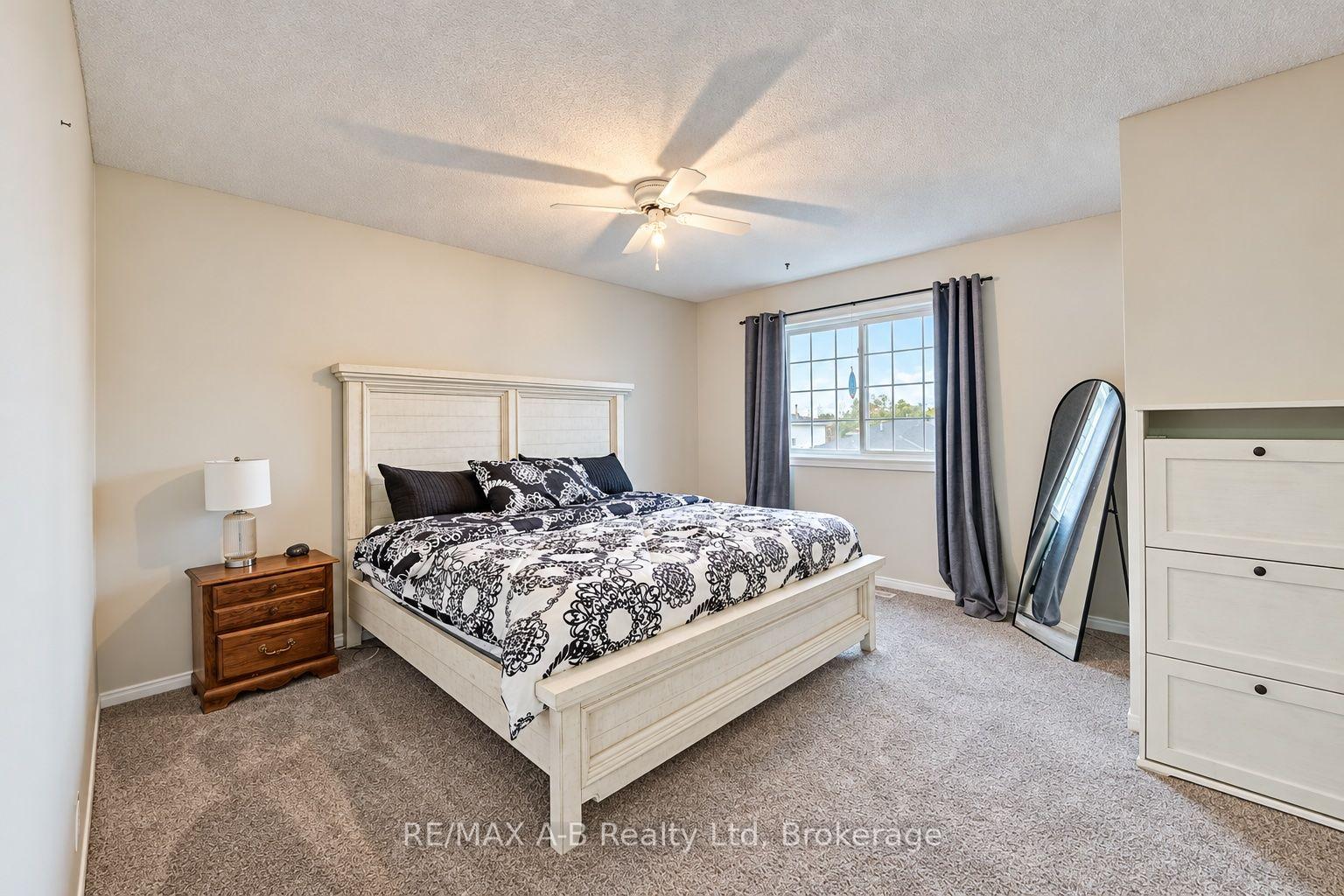 Photo 22 of 78 Hostetler Road, Wilmot, New Hamburg — HOMEH