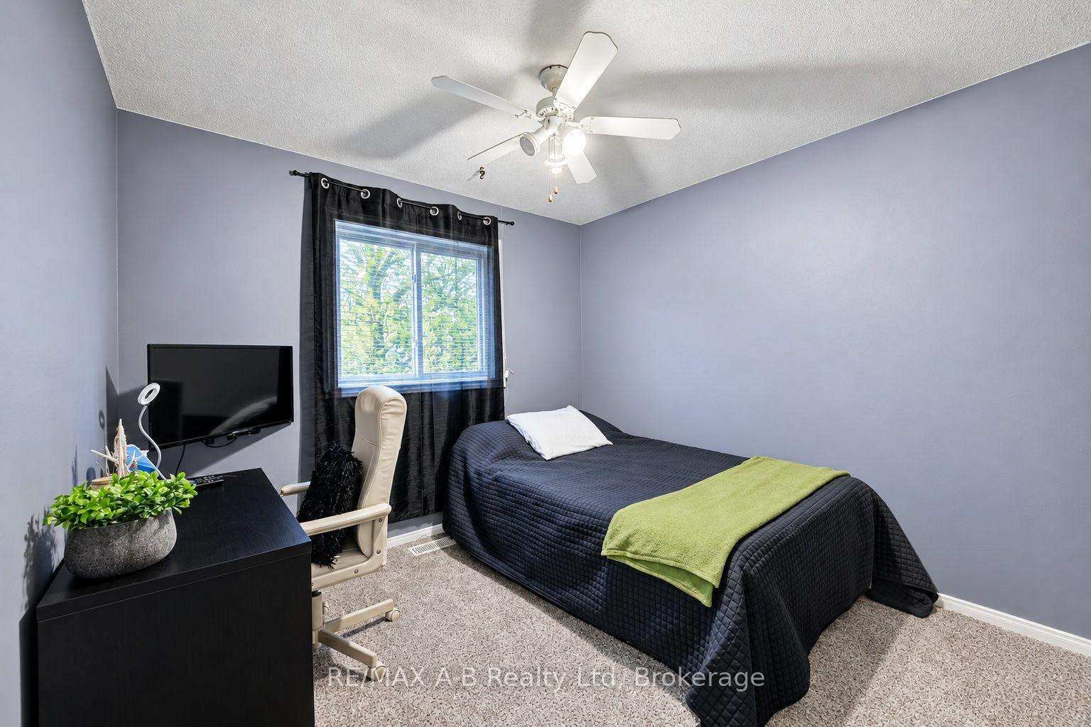 Photo 28 of 78 Hostetler Road, Wilmot, New Hamburg — HOMEH