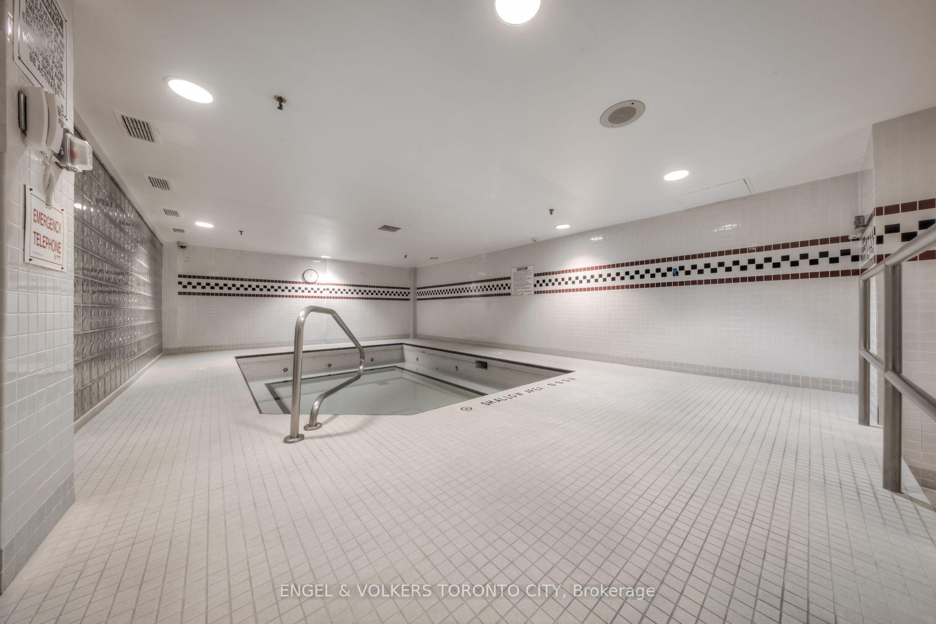 Photo 7 of Unit 306, 222 The Esplanade, Toronto, Waterfront Communities — HOMEH