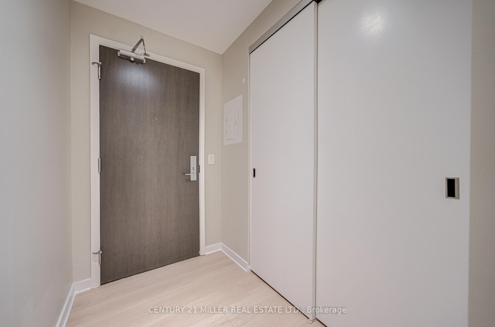 Photo 5 of Unit 1001, 101 Charles Street E, Toronto, Church-Yonge Corridor — HOMEH