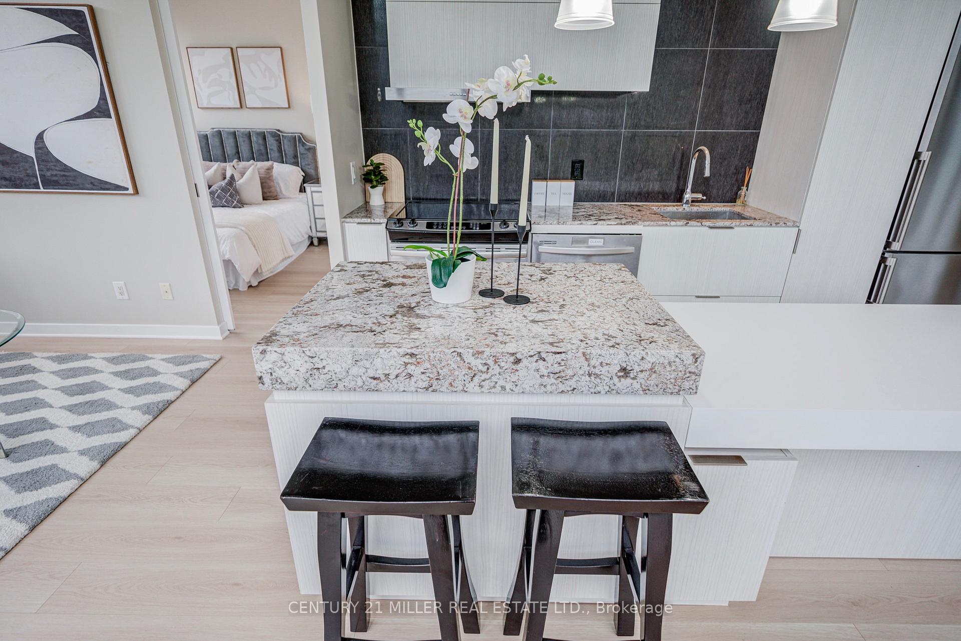 Photo 10 of Unit 1001, 101 Charles Street E, Toronto, Church-Yonge Corridor — HOMEH