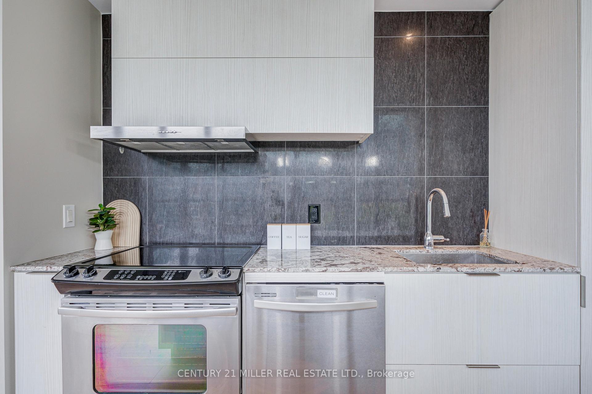 Photo 11 of Unit 1001, 101 Charles Street E, Toronto, Church-Yonge Corridor — HOMEH