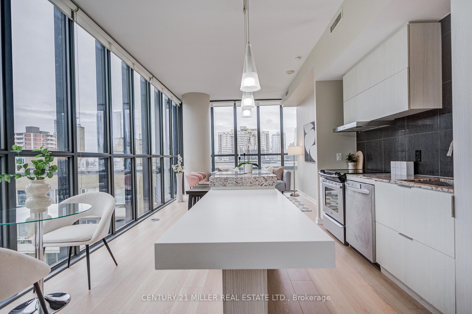 Photo 16 of Unit 1001, 101 Charles Street E, Toronto, Church-Yonge Corridor — HOMEH