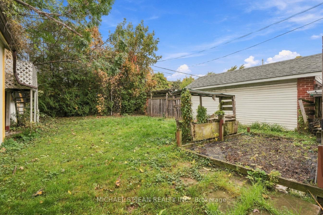 Photo 44 of 58 Connaught Avenue S, Hamilton, Gibson — HOMEH