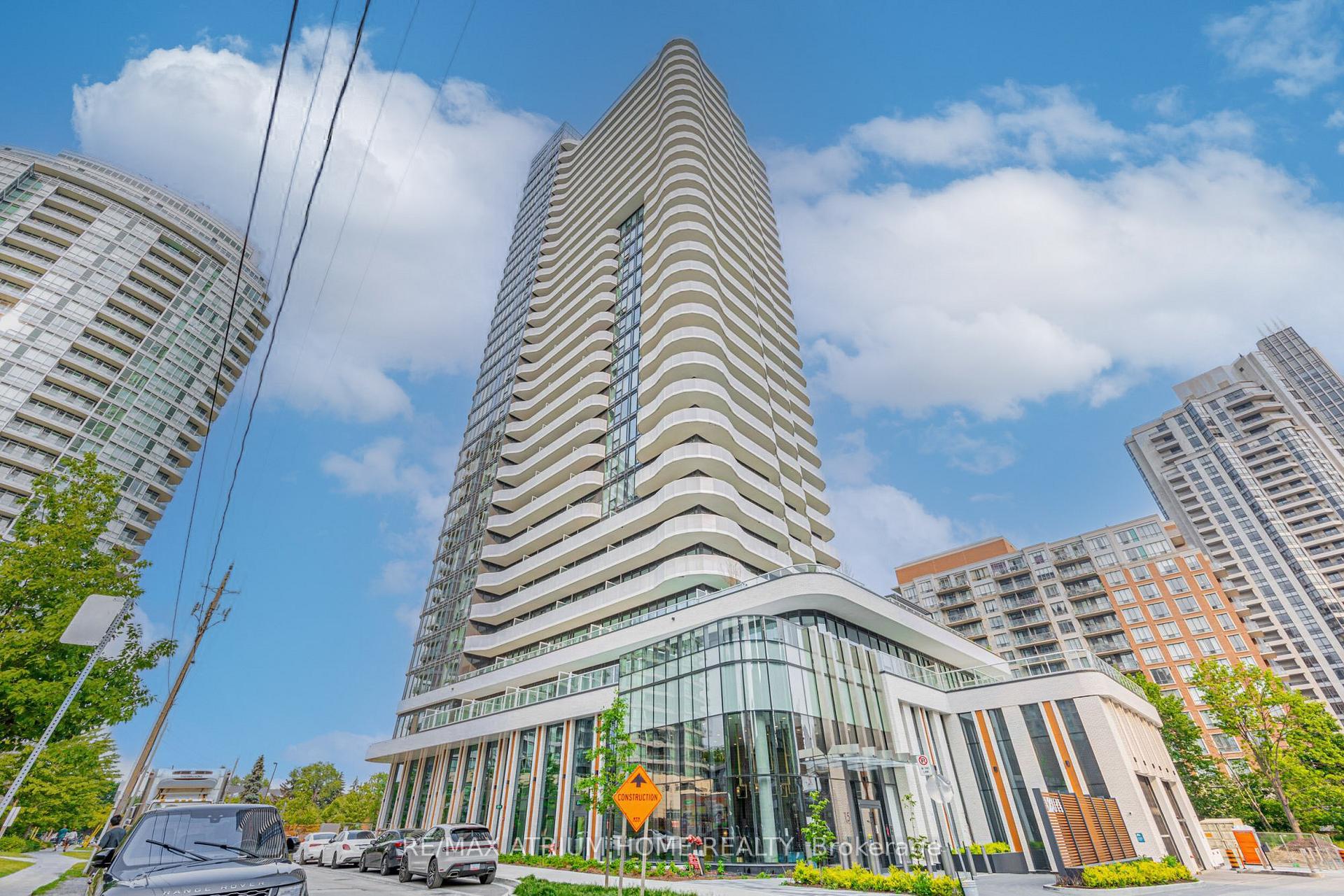 Photo of Unit 2204, 15 Holmes Avenue