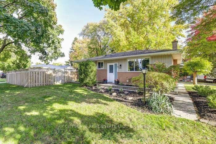 Photo 2 of Unit Basement, 1050 Apache Road, London, East D — HOMEH