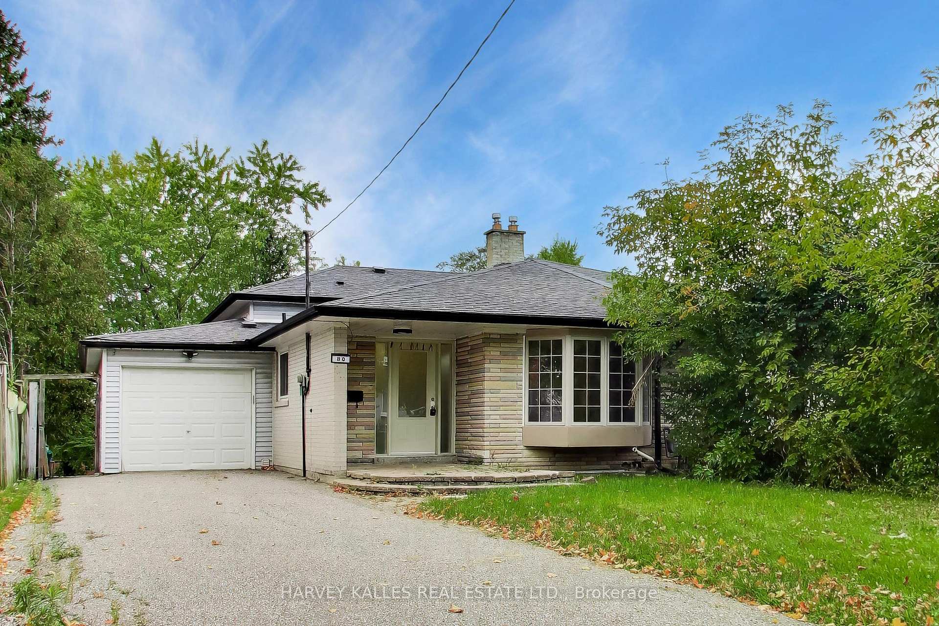 Photo of 80 Sherwood Forest Drive