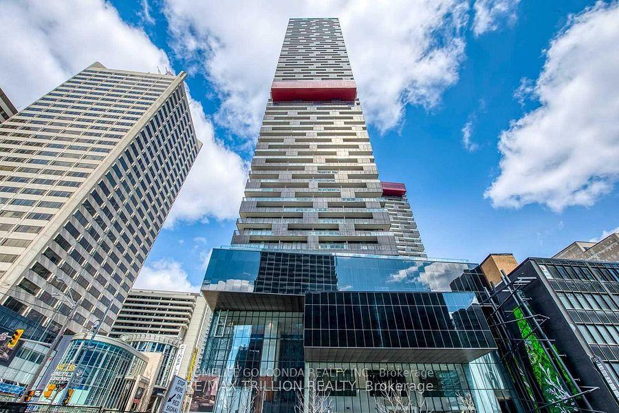 Photo 1 of Unit 3502, 8 Eglinton Avenue E, Toronto, Mount Pleasant West — HOMEH