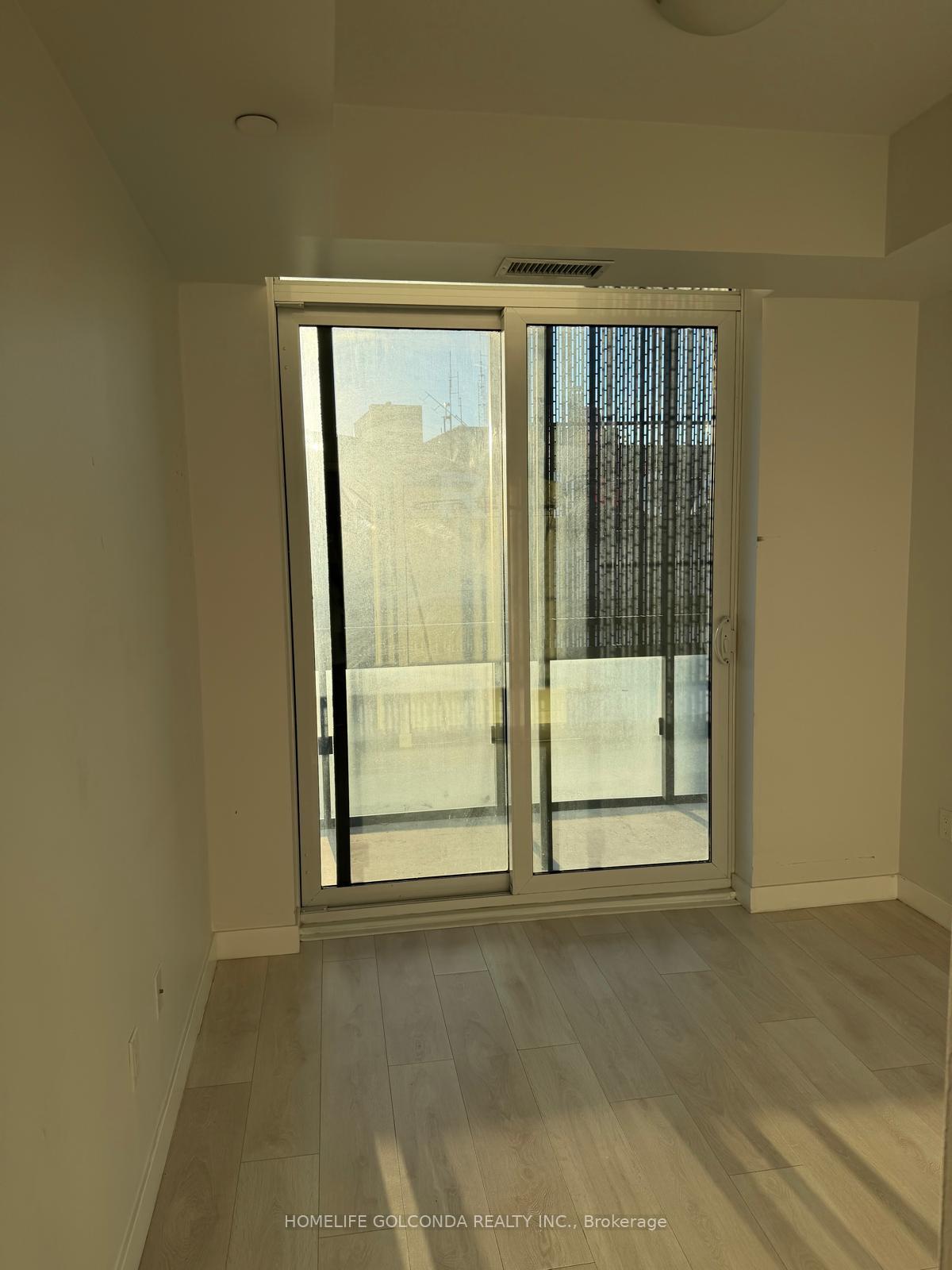 Photo 15 of Unit 3502, 8 Eglinton Avenue E, Toronto, Mount Pleasant West — HOMEH