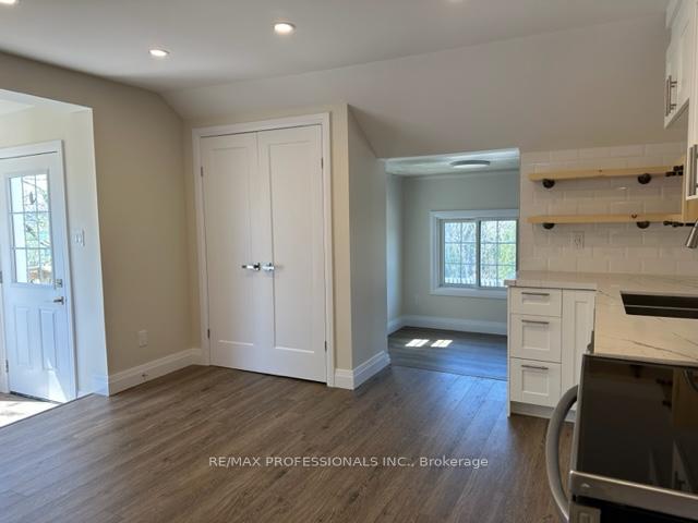 Photo 9 of Unit 1, 213 Pine Street, Whitby, Downtown Whitby — HOMEH