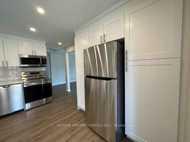 Photo 16 of Unit 1, 213 Pine Street, Whitby, Downtown Whitby — HOMEH