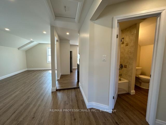 Photo 25 of Unit 1, 213 Pine Street, Whitby, Downtown Whitby — HOMEH