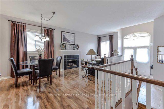 Photo 4 of 23 Bissell Drive N, Brampton, Snelgrove — HOMEH