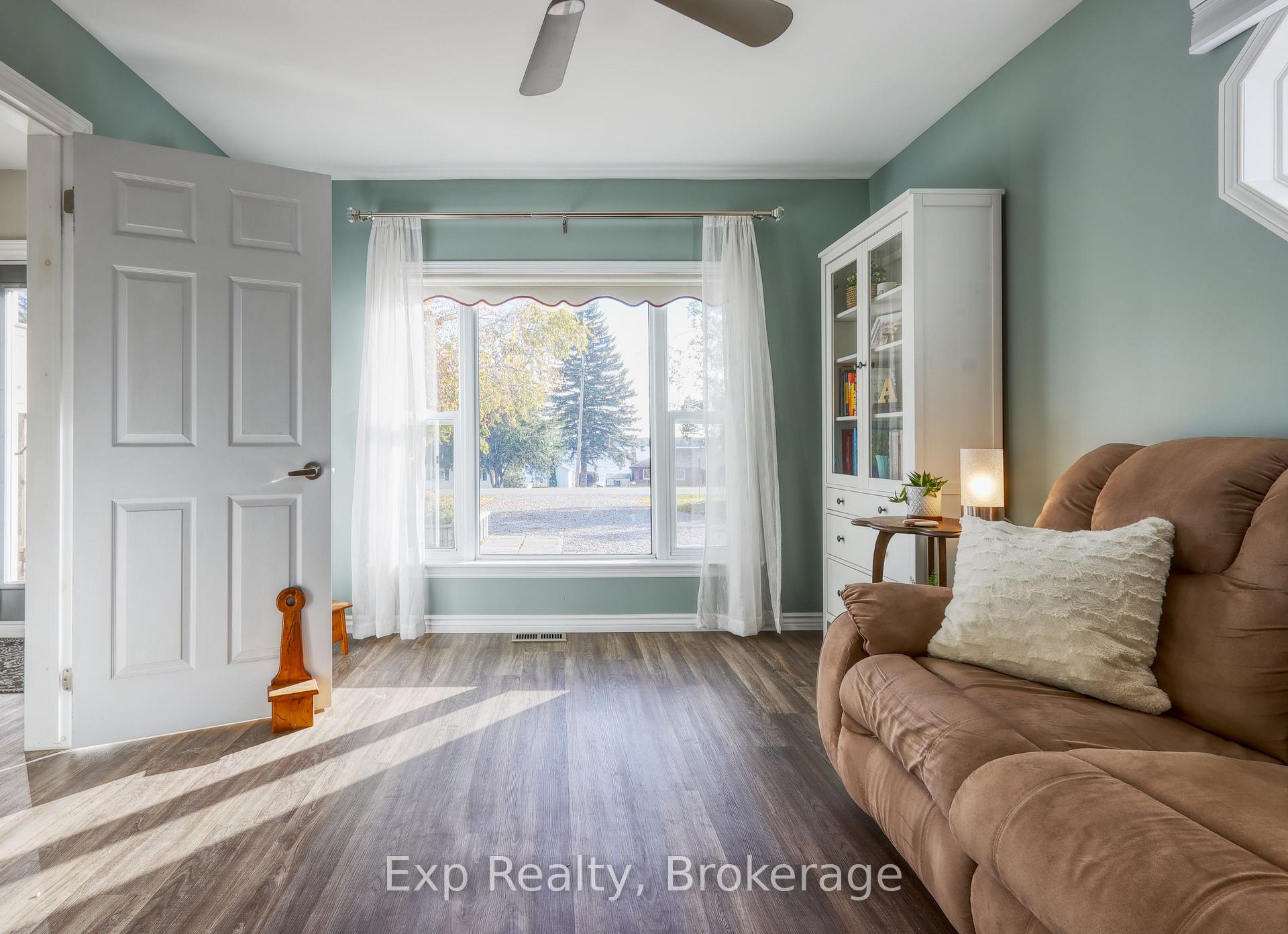 Photo 16 of 247 Lakeshore Drive, Kawartha Lakes, Emily — HOMEH