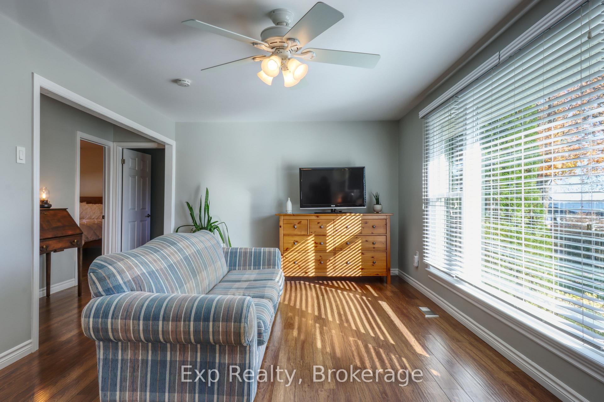 Photo 32 of 247 Lakeshore Drive, Kawartha Lakes, Emily — HOMEH