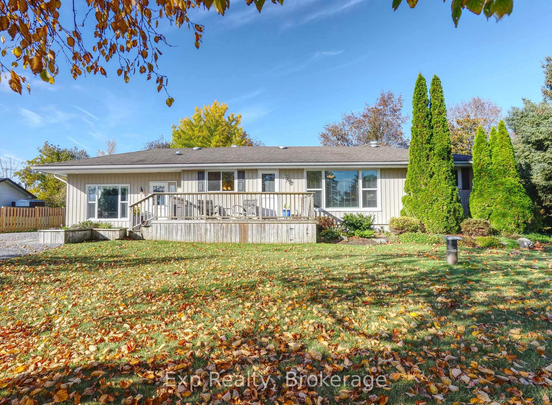 Photo 18 of 247 Lakeshore Drive, Kawartha Lakes, Emily — HOMEH