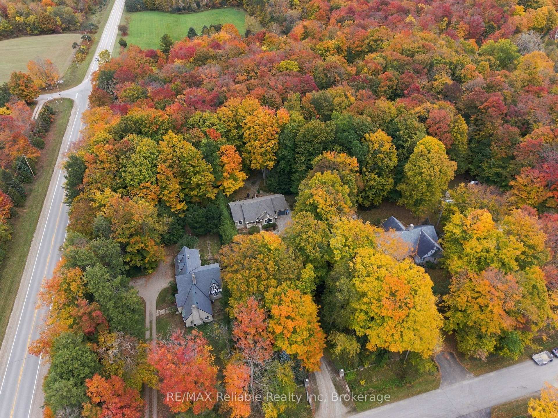 Photo 3 of 77376 Forest Ridge Road, Bluewater, Bayfield — HOMEH
