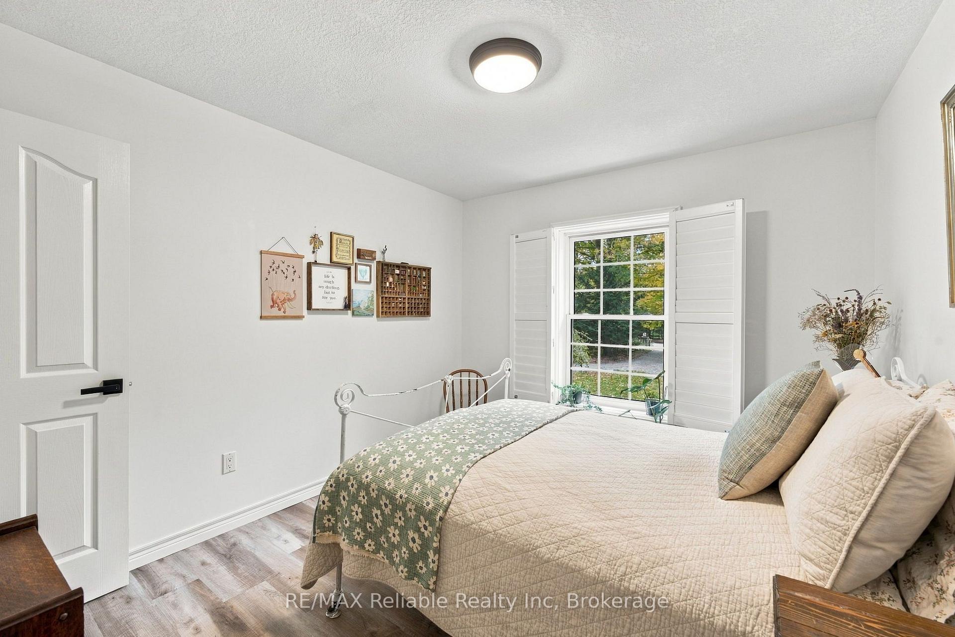 Photo 21 of 77376 Forest Ridge Road, Bluewater, Bayfield — HOMEH