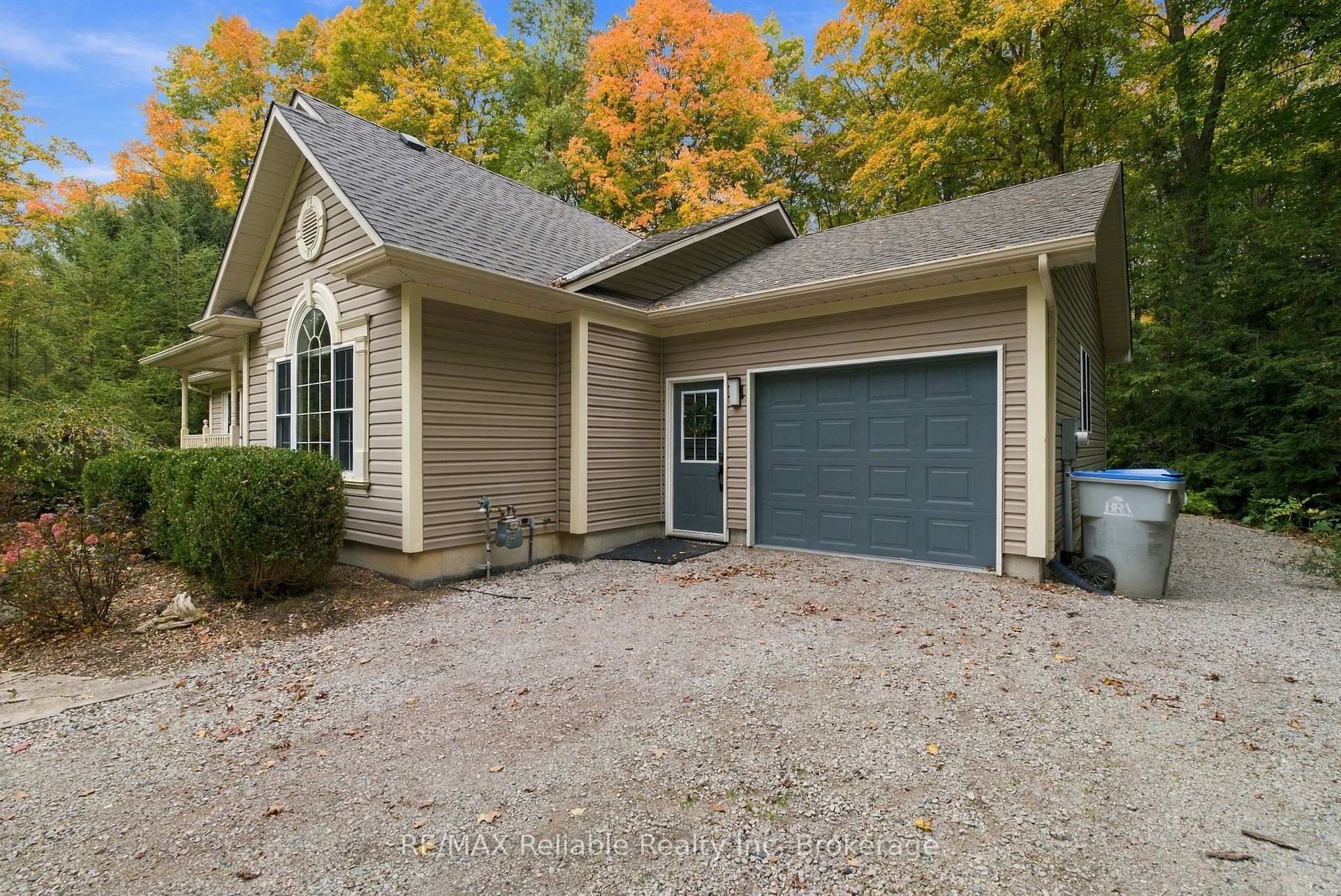 Photo 38 of 77376 Forest Ridge Road, Bluewater, Bayfield — HOMEH